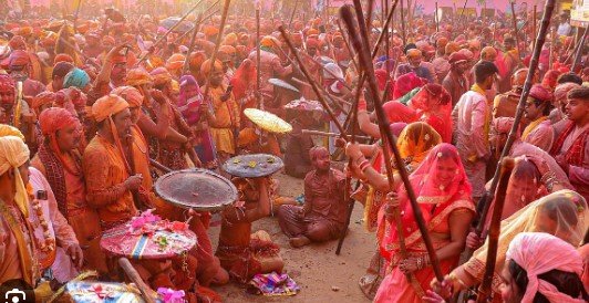 MATHURA बरसाने में हुरियारों पर बरसेंगे लट्‌ठ